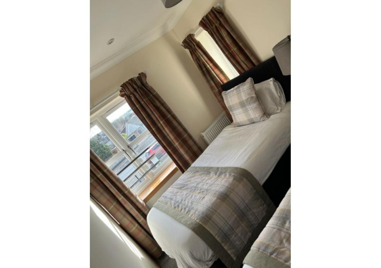 The Waverley Inn Holiday Homes インヴァネス エクステリア 写真