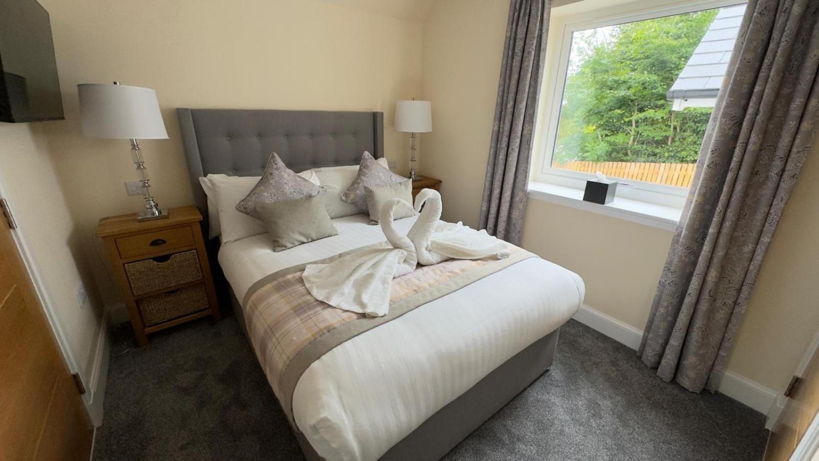 The Waverley Inn Holiday Homes インヴァネス エクステリア 写真